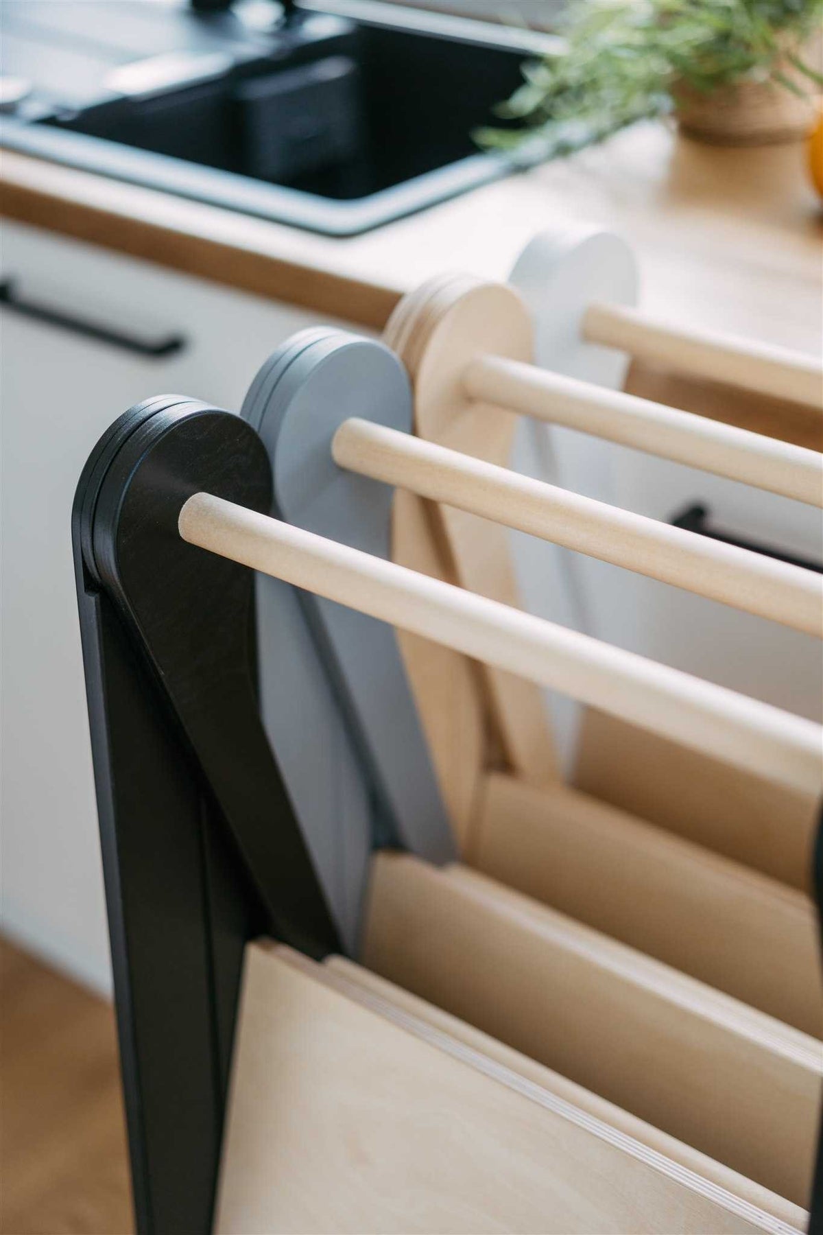 leg&go Foldable Kitchen Tower With Removable Rail, photo 14
